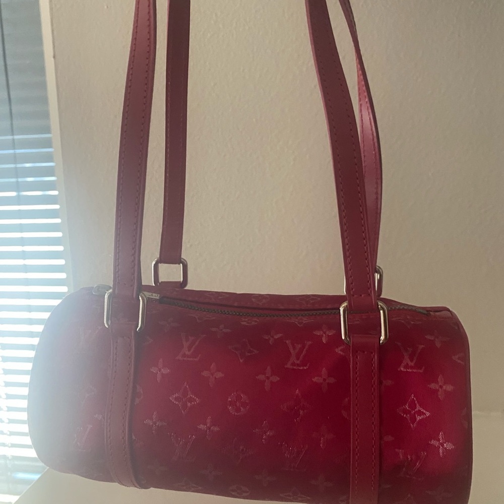 Louis Vuitton Red Satin Mono Papillon Bag - Picture 7 of 14